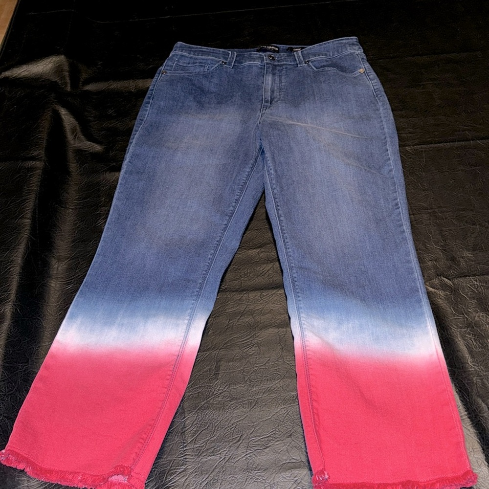 Jeans by Susan Graver, Cropped, Size 8, EUC, $77 Retail